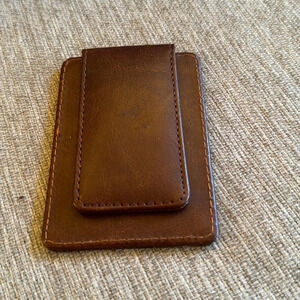 Mens leather magnetic clip wallet